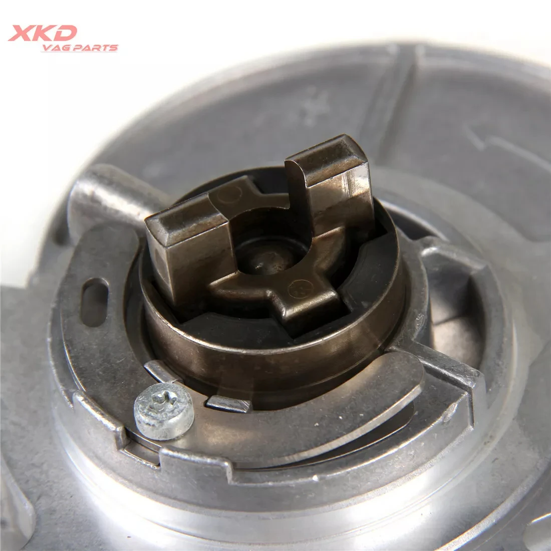 Фото 06Е 145100 R Вакуумный насос в сборе подходит для Audi S4 A4 Quattro A5 Cabrio 3.0T 3.2L 06E 145100 K 06E 145 100 K CGWC/CGXC/CMUA/CTUB №5