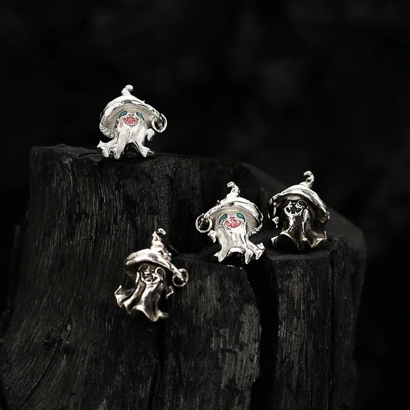 

Magic Funny Ghost Series Earrings Niche S925 cartoon witch stud earrings unisex super A jewelry for men and women