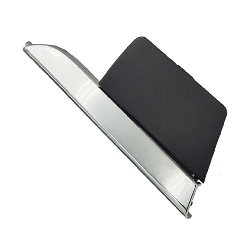 Накладка на переднюю решетку фаркопа 5212748917 5212848913 Автомобильные аксессуары LX 1039120