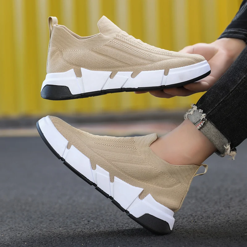 

Мужские кроссовки, новинка весны 2023, Мужская модная повседневная обувь, нескользящая Уличная обувь без шнуровки, сетчатые легкие носки, теннисные мужские кроссовки