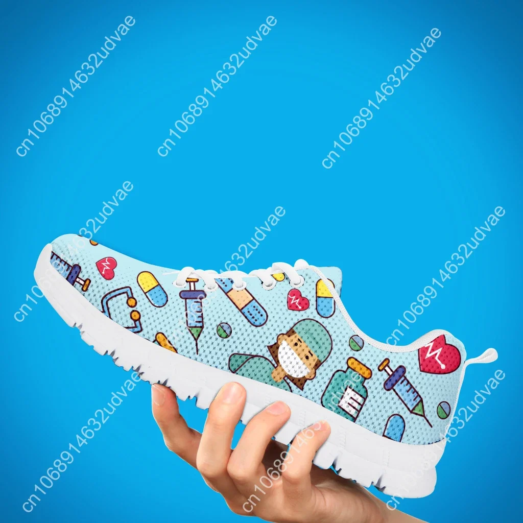 Женские кроссовки для врача и медсестры легкие сетчатые туфли на плоской подошве