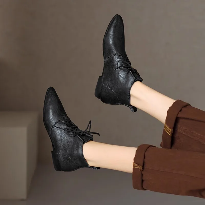 Женские ботинки на шнуровке в британском стиле новинка зимы 2024 женская мягкая