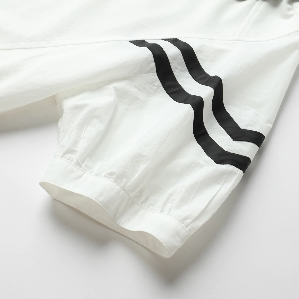 Летняя одежда West Lake Pavilion [27] хлопковая Футболка в стиле пэчворк с подолом и