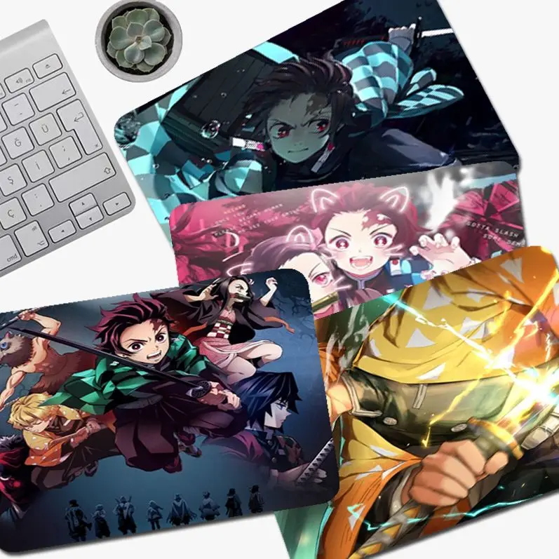 

Kimetsu no Yaiba DIY Office Computer Desk Mat Table Keyboard Big Mouse Pad Laptop Cushion Non-slip Deskpad Home Decor