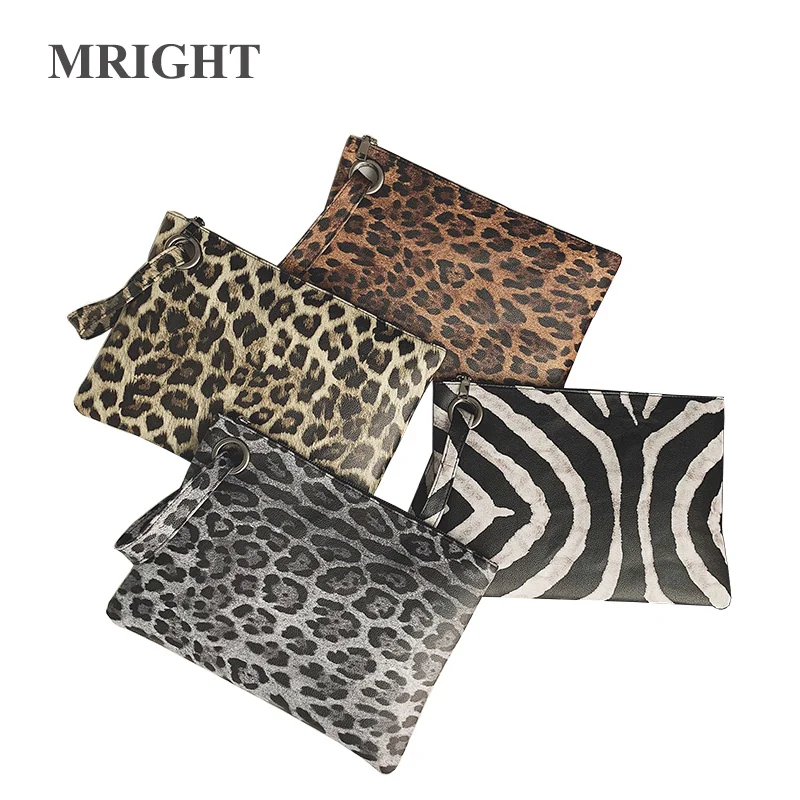 

Women Leopard Leather Clutch Wristlet Bag Ladies Luxury Envelope Wallet Casual Versatile Handbag Beach Vacation Bags Domil105