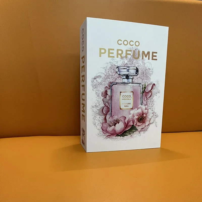 

Декоративные книги-муляжи