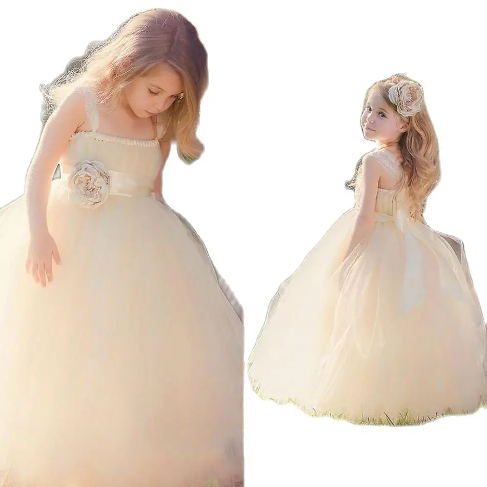 Недорогие красивые платья с цветами для девочек от Эйфелевой невесты красивыми