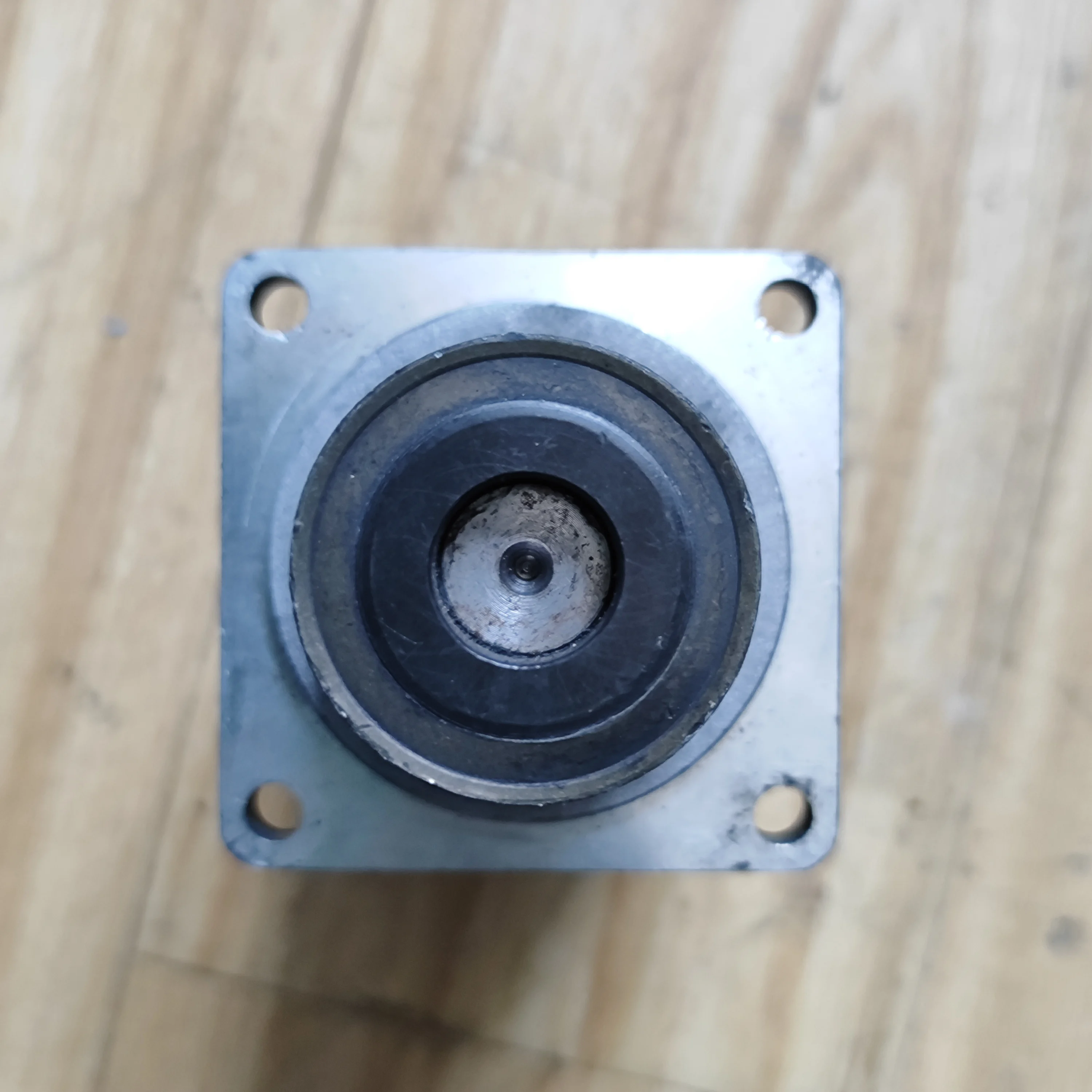 Серводвигатель переменного тока мощностью 400 Вт HG-KR43J Оригинал на складе