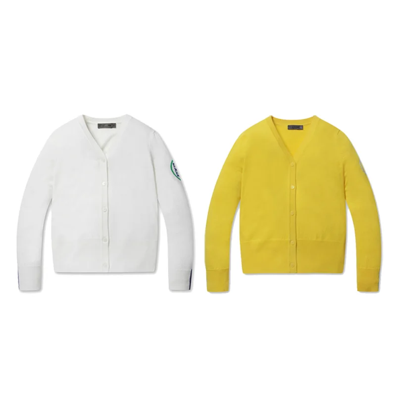 

Charming Women's Golf Cardigan: Korean Brand, High-end V-neck, Fashionable and Casual, Suitable for Fashionistas