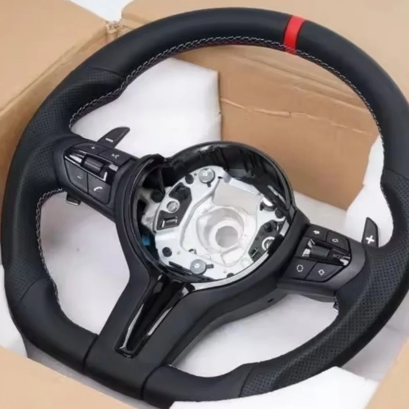Фото Кожаная оплетка на руль для BMW E87 E90 E91 E92 X1 E84 X5 X6 E70 E71 Z4 E89 E90 E88 E93 E81 E82, аксессуары для руля №2