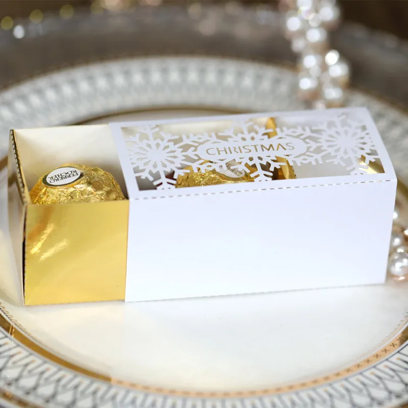 

50pcs Merry Christmas Gift Boxes Snowflake Dragee Box Packaging New Year Xmas Navidad Christmas Decor Cake Boxes and Packaging