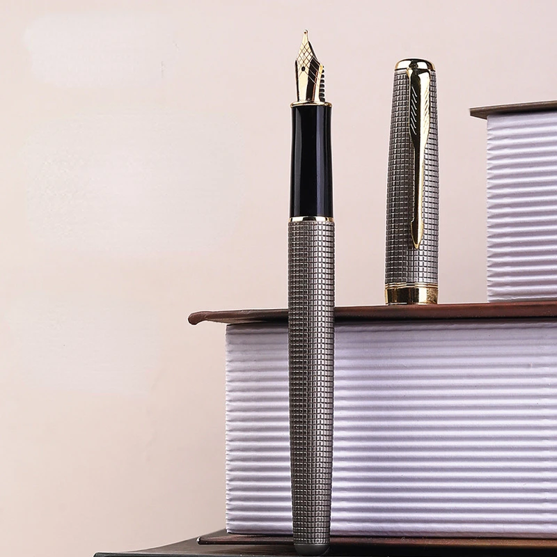 

1Pcs Classical Lattice Design Fountain Pen F Nib Gold Trim Removable Ink Converter Calligraphy Pen