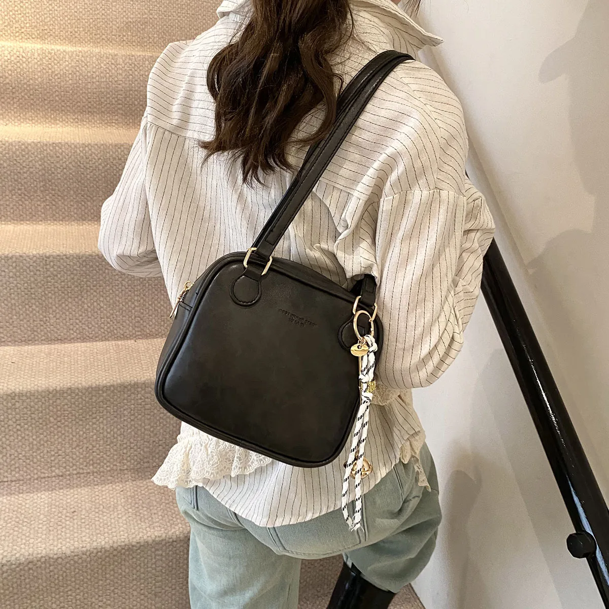 Простая повседневная универсальная женская сумка для хранения на одно плечо из