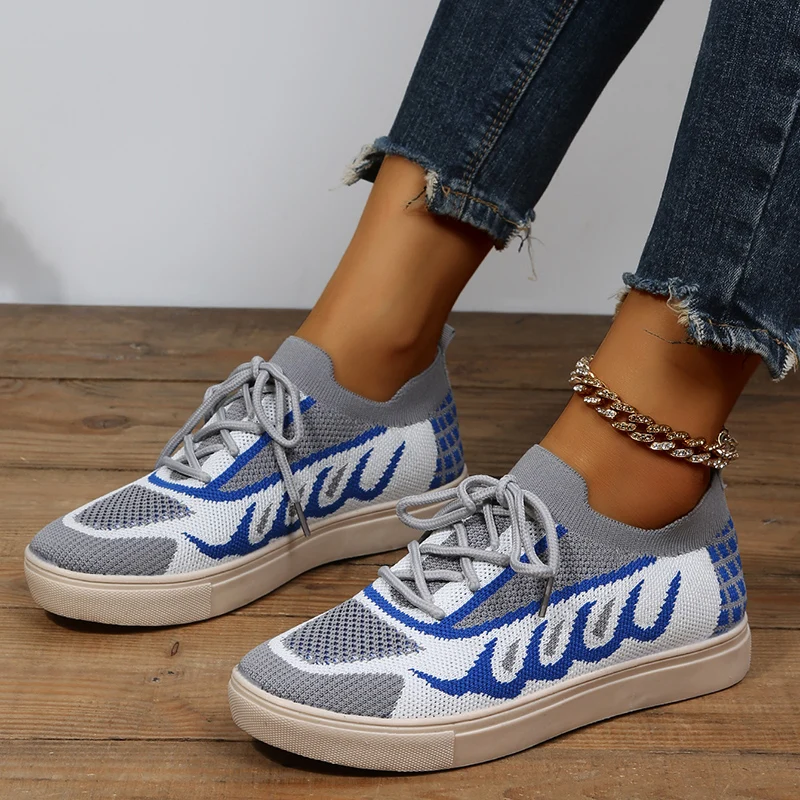 Женские кроссовки на шнуровке повседневная обувь плоской подошве