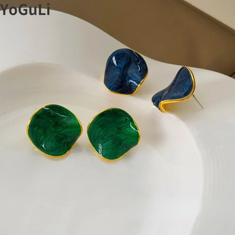 

Modern Jewelry 925 Silver Needle Geometric Earrings Vintage Temperament White Blue Green Stud Earrings For Women Dropshipping
