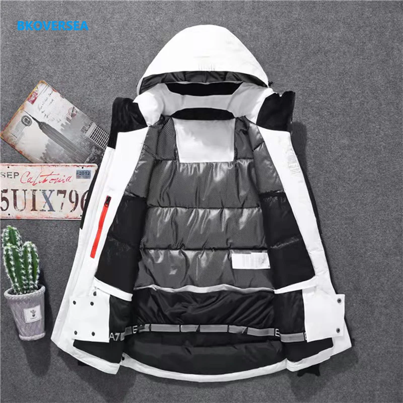 

Мужская зимняя куртка на белом утином пуху, с защитой от ветра