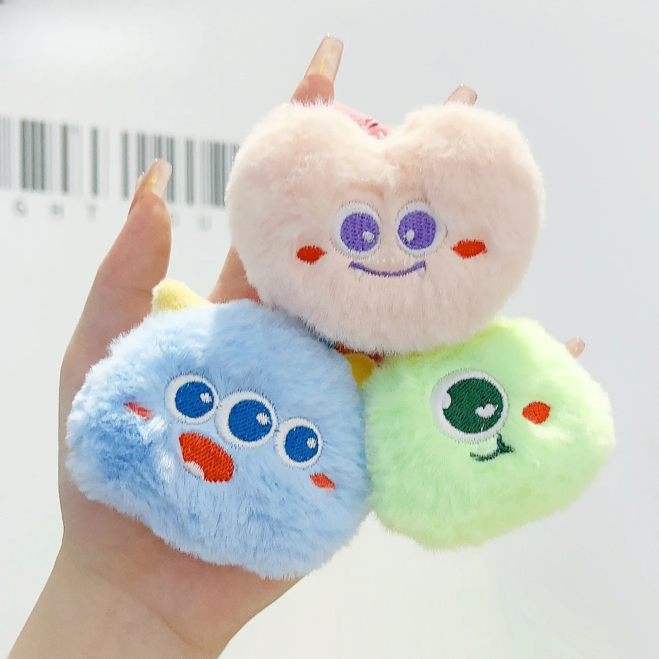 Брелок с героями мультфильмов плюшевый кулон монстром сердце девушки супер