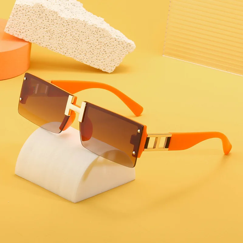 

Солнцезащитные очки в винтажном стиле, индивидуальные небольшие металлические солнцезащитные очки, роскошные солнцезащитные очки, женски...