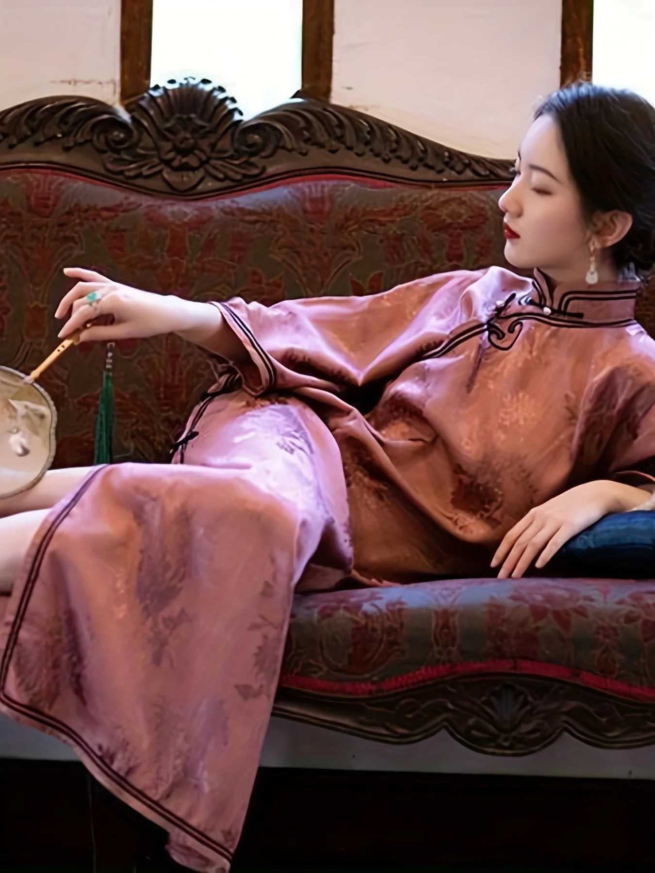 Китайское винтажное платье-Ципао с контрастной отделкой рукавом три четверти и