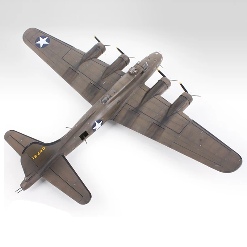 

1/72 American Boeing B-17E Heavy Bomber Pacific War 12533