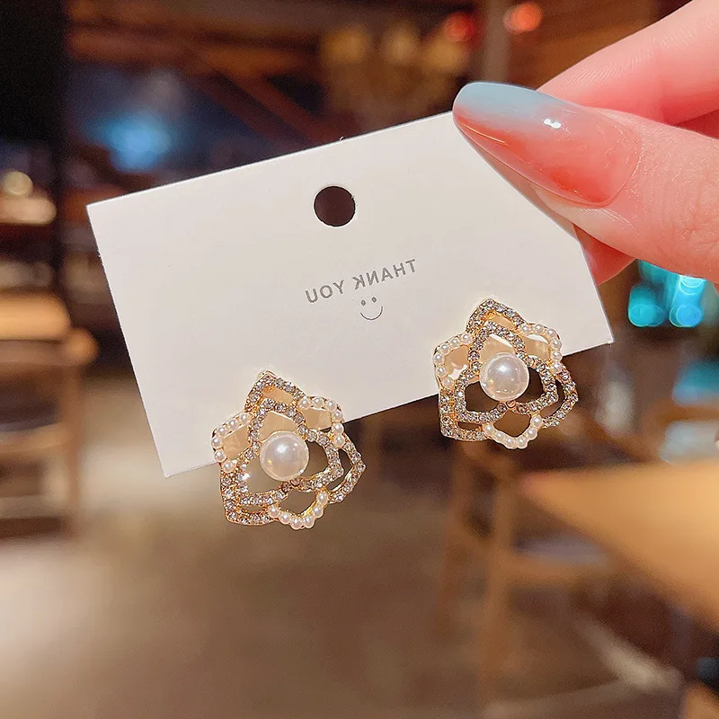 

S925 Silver Needle Summer Hollow Out Flower Earrings Personalized Design Temperament Simple Earrings Ear Accessories Earring