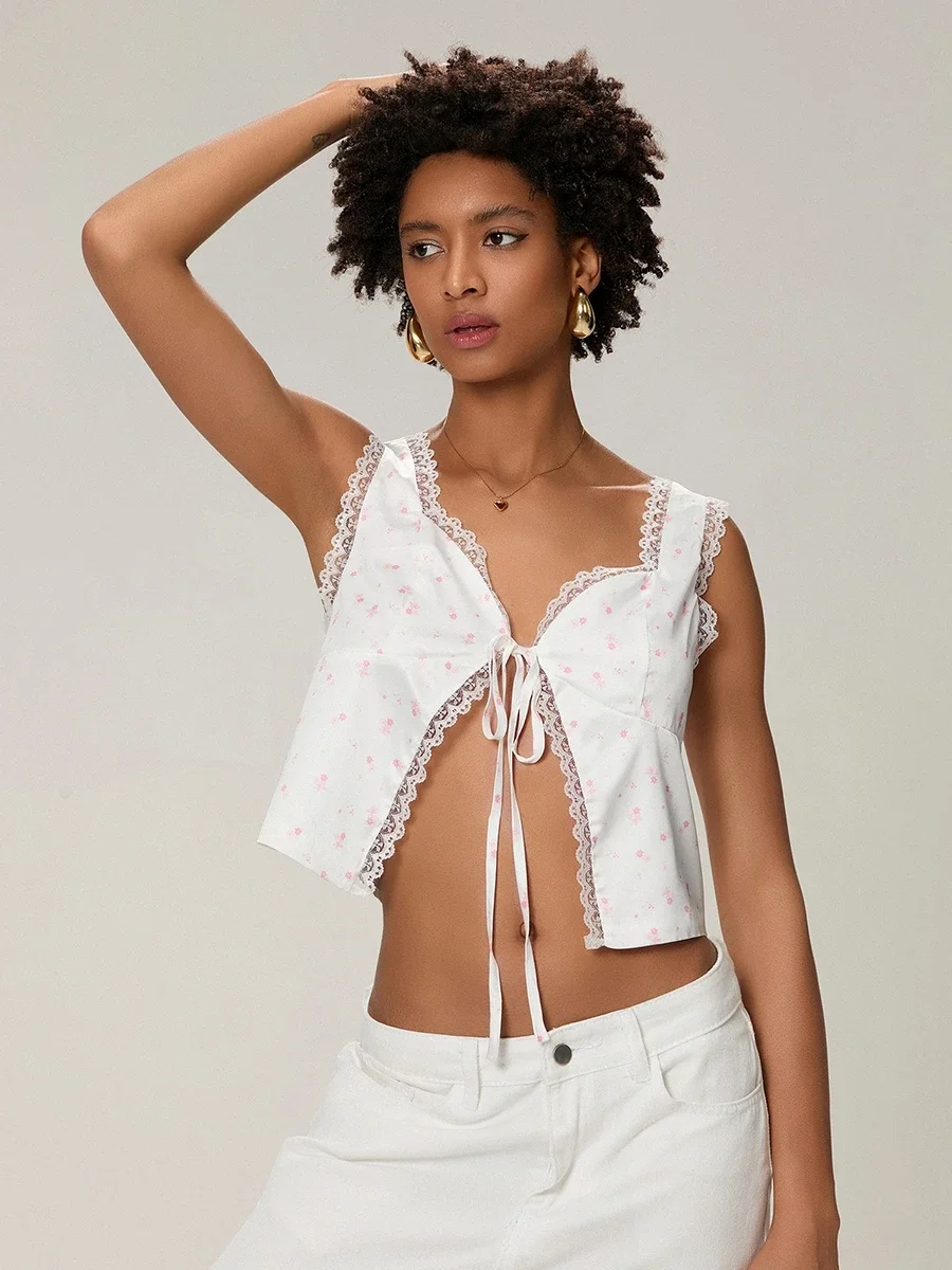 Женские укороченные топы с кружевной отделкой и цветочным принтом на бретелях