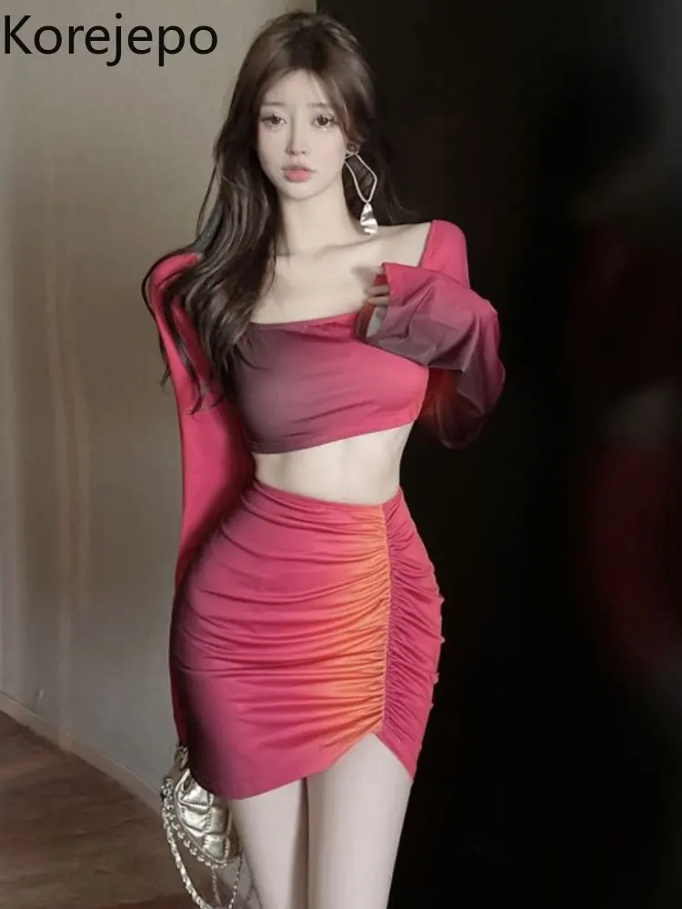 

Корейское платье из двух предметов, европейский и американский стиль, сексуальный постепенный цвет, с открытым воротником, короткий рукав, ...