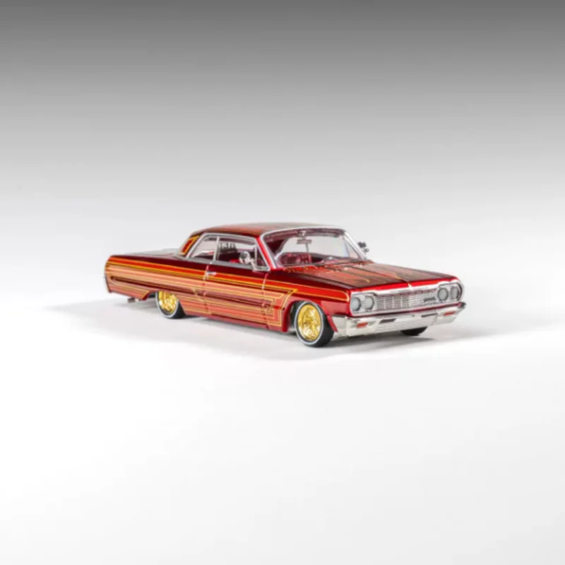 Фото Коллекционная модель автомобиля 97M Diecast Impala 1964 Low Rider в масштабе 1:64, имитация из сплава, украшение, праздничный подарок, статическая модель для демонстрации №1