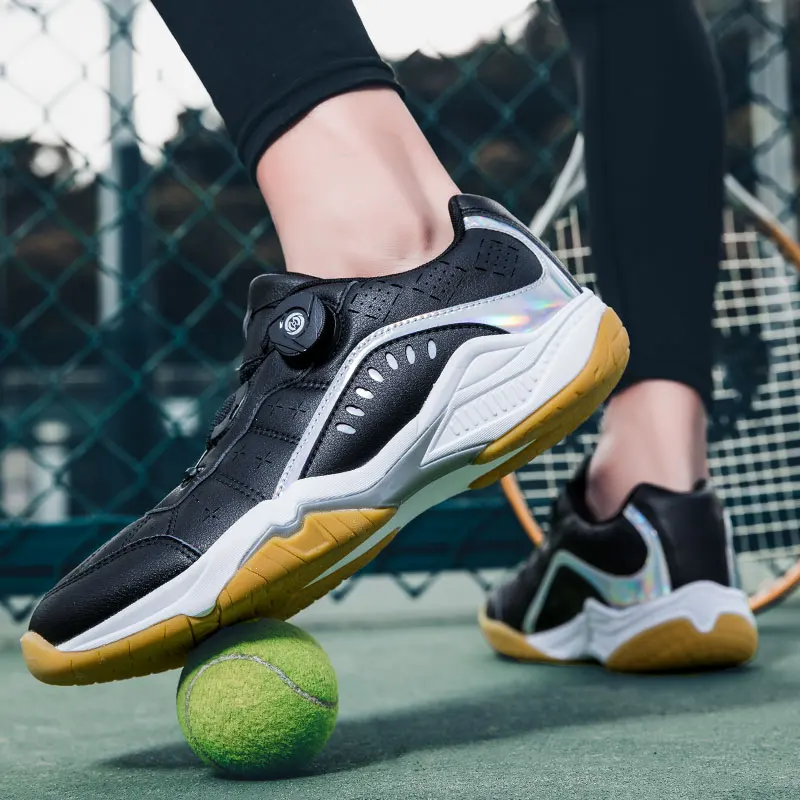 New large size badminton training shoes 36-46 Breathable shock absorbing fashion comfortable sports badminton shoes