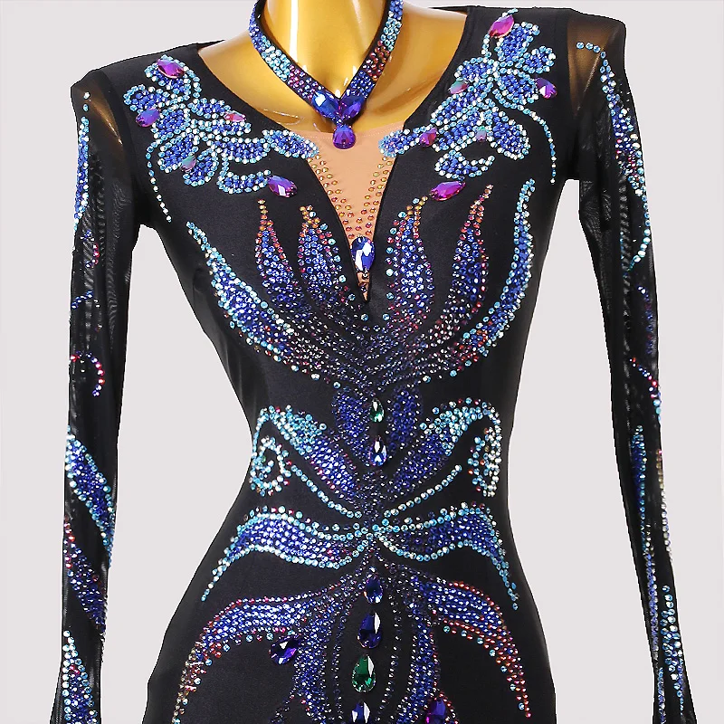 Танцевальный Костюм женский с юбкой для представлений