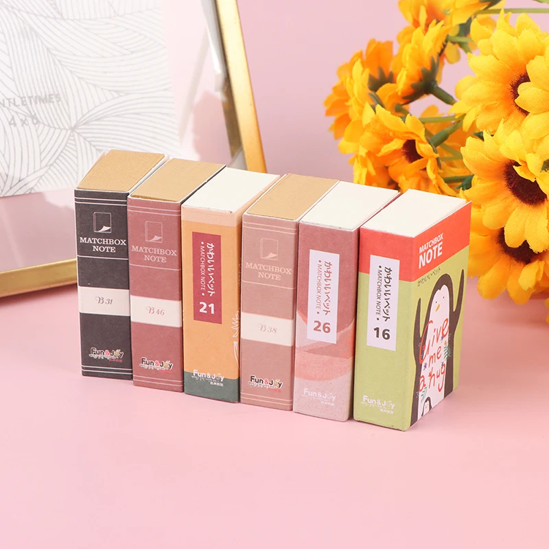 

1Pcs 1:12 Dollhouse Miniatures Retro Pocket Flip Books Assorted Vintage Mini Books Cartoon Classical For Doll Accessor [Random]