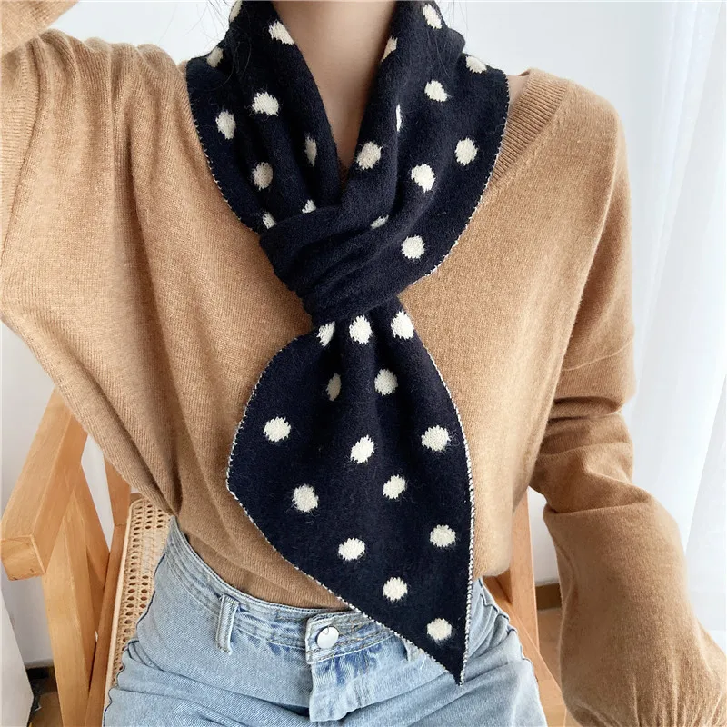 

Designer Brand Winter Women Scarf Dot Print Skinny Neckerchief Warm Knitted Collar Scarves Female Perforated Muffler Neck Warmer