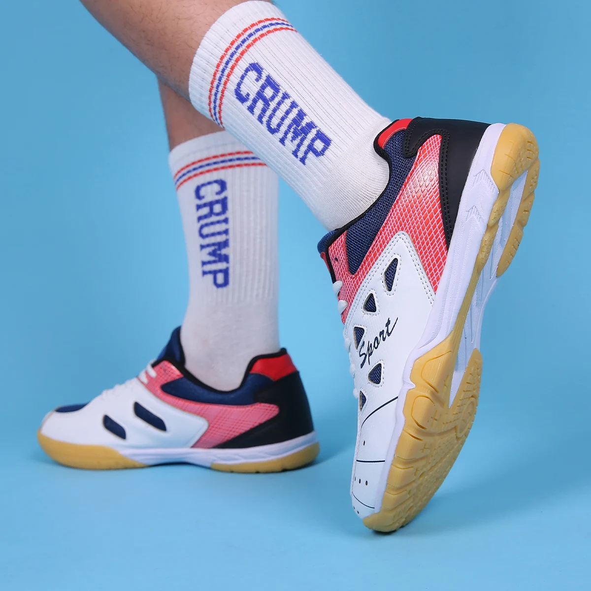 New Men's and Women's Table Tennis Shoes Women's Outdoor Fitness Volleyball Sports Shoes Men's Lightweight Comfortable Badminton