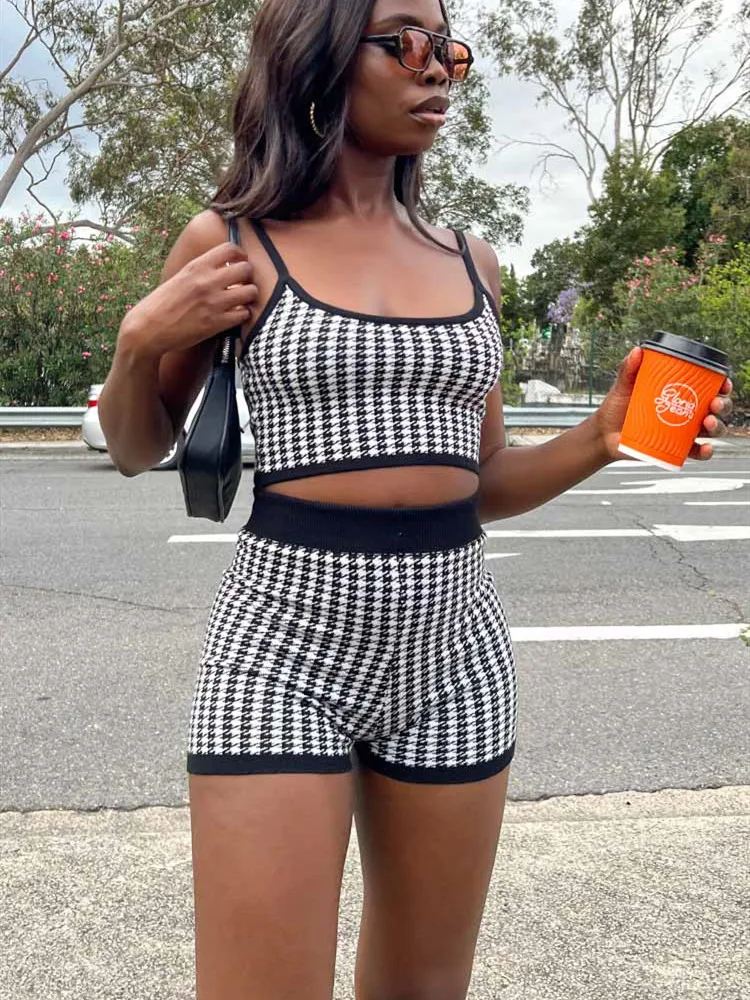 

hirigin Workout Outfits for Women 2 Piece Houndstooth Spaghetti Strap Sleeveless Crop Tank High Waist Yoga Leggings Sets