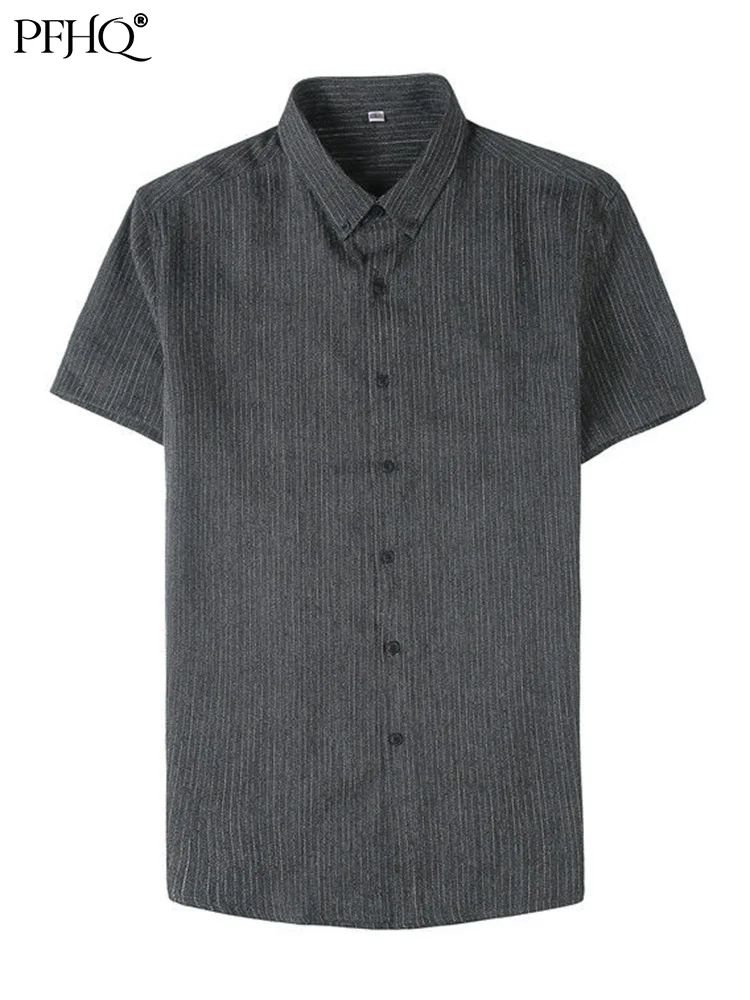 

PFHQ Summer New Fashion Stripe Short Sleeve Luxury Mens Slim Fit British Business Shirt Black Casual Clothes Cold Blouse 21Q1089
