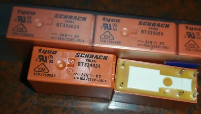 Новое реле RT334024 RTD34005F RTD34012 RTS3L012 RTS3L024 RT33L024 RTS3T048 RTH34012WG (115F-1A-6P-24V/5V/12V-16A) 6 контактов |