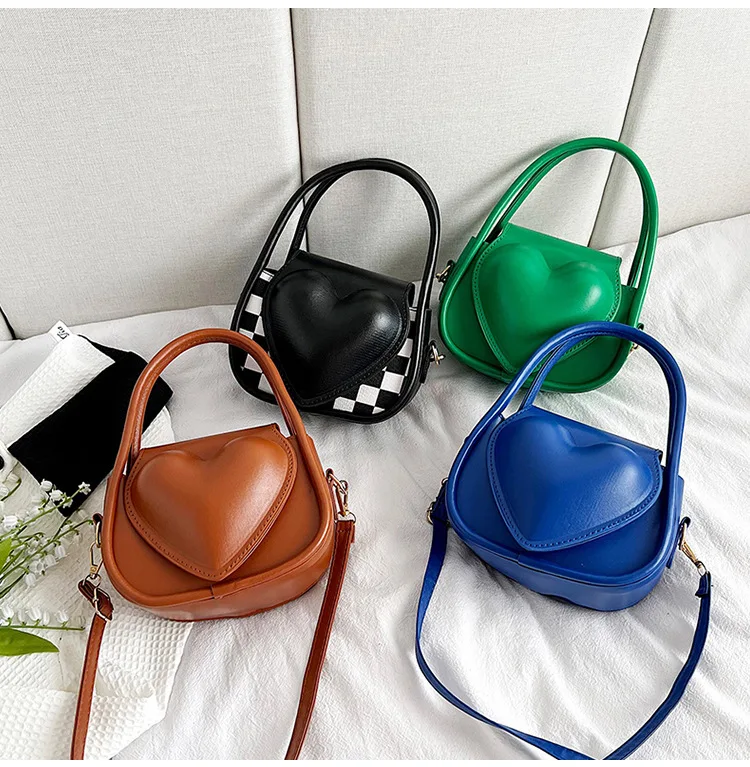 

Niche Design Handbag 2022 New Popular High-end Fashion Peach Heart One-shoulder Small Bag Female Messenger Bag Crossbody Bags