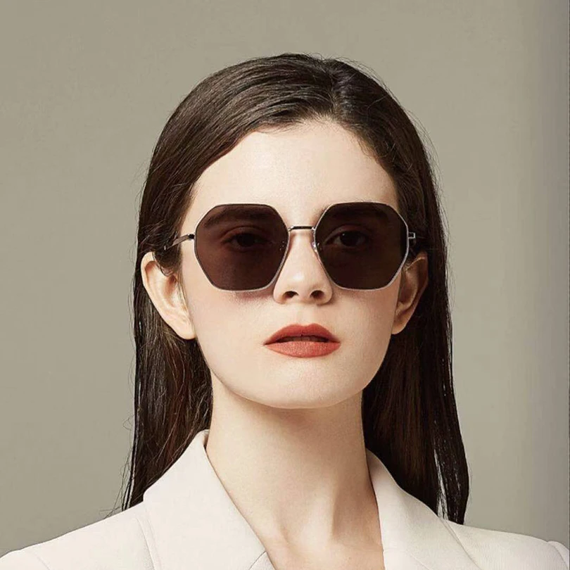 

Hexagon gold frame women sunglasses fashion style gradient grey lens lady eyewear