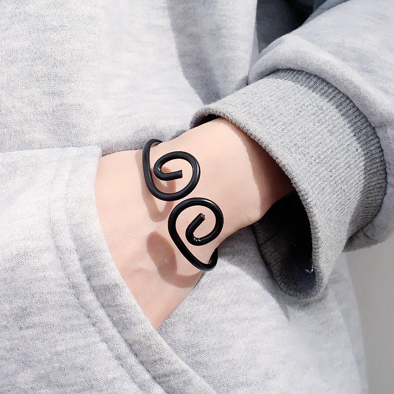 

Korean Version Unique Tight Hoop Mantra Bracelet Big Sage Return Creative Adjustable Couple