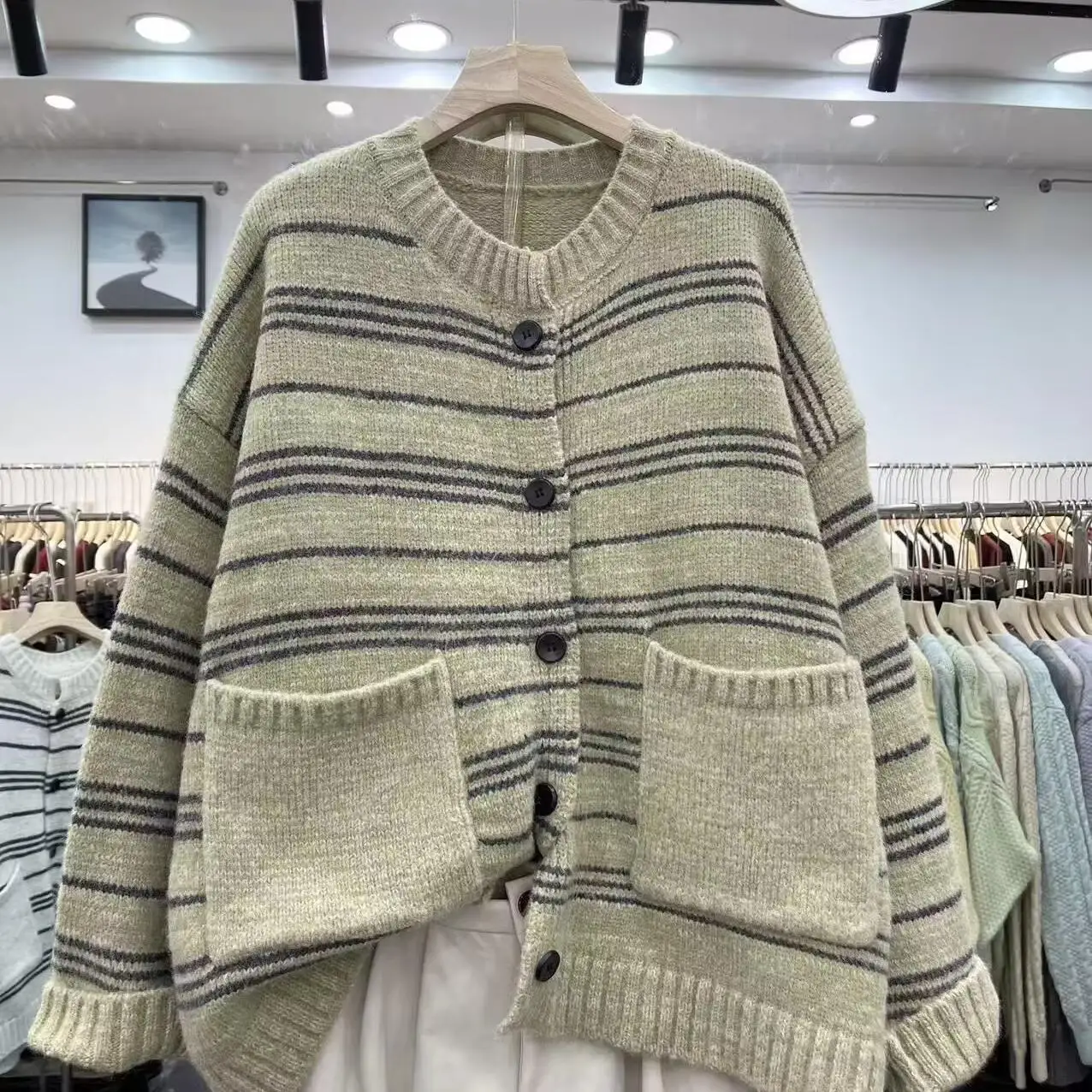 Вязаный кардиган в полоску женский осенне-зимний новый однобортный свободный