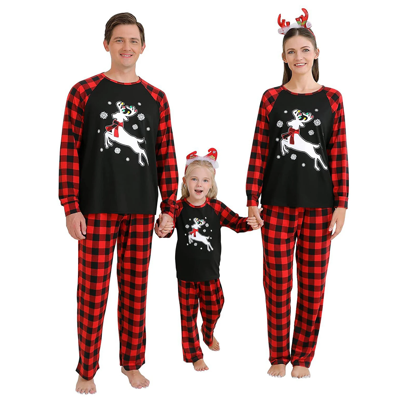2023 Christmas Family Matching Outfits Plaid Father Mother Kids Pajamas Set Xmas Tree Mommy and Me Pjs Clothes Baby Romper