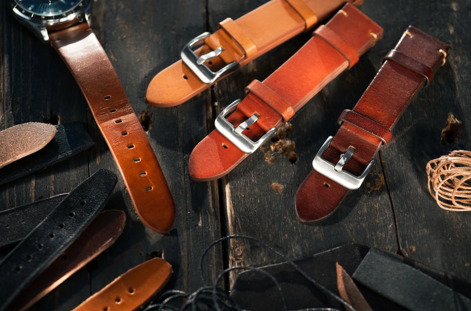 leather watch band strap compatible with all model A-p-p-l-e Watch Series 3 / 4 / 5 / 6 / 7 / N-i-k-e / SE enlarge