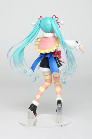 TAITO Hatsune Miku Зимняя версия Фигурка
