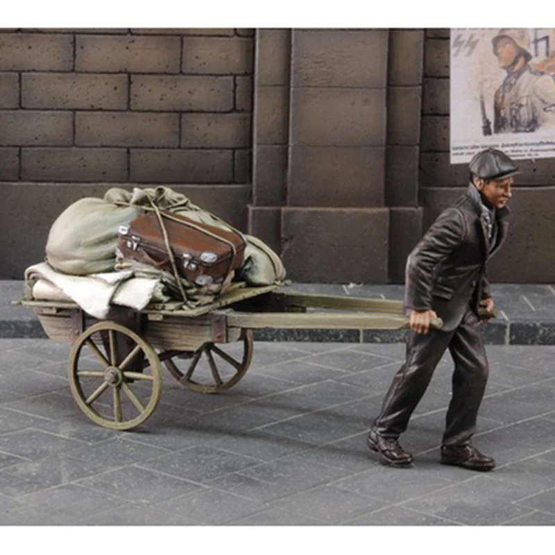 

NX World War Soldier Military Civilian Evacuees Model Resin Model Kit Tumei Colorless Self-assembly Resin Doll Military Figure