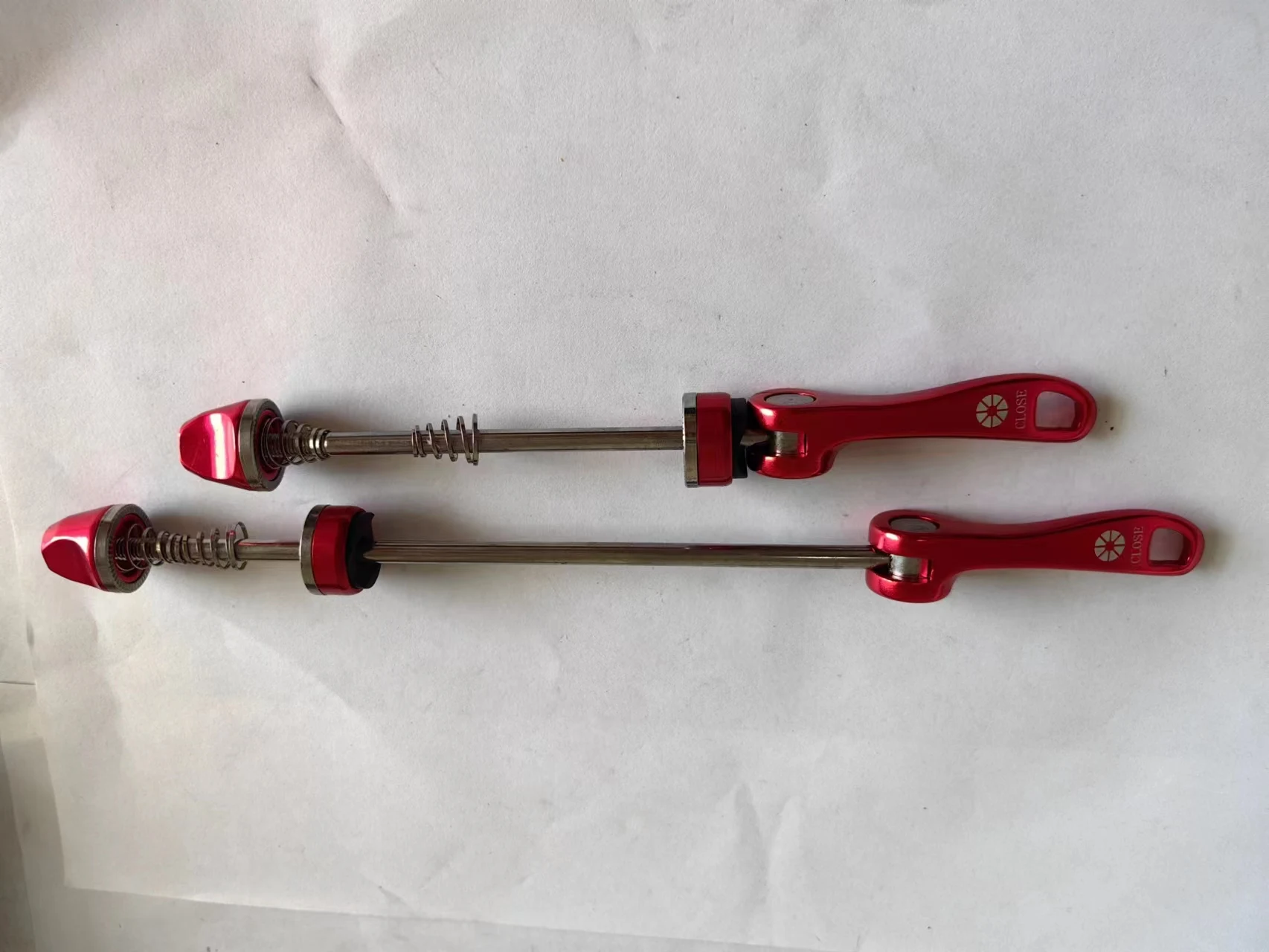 Для складного велосипеда Dahon Quick Release 74 мм 135 QR Skewer alloy Axle Red