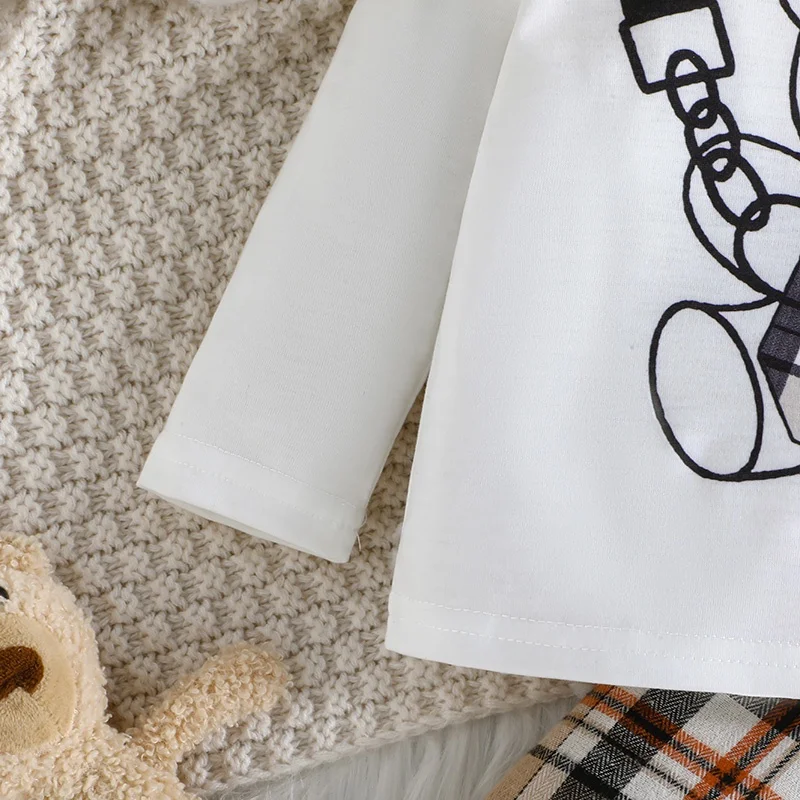 Комплект одежды для маленьких мальчиков