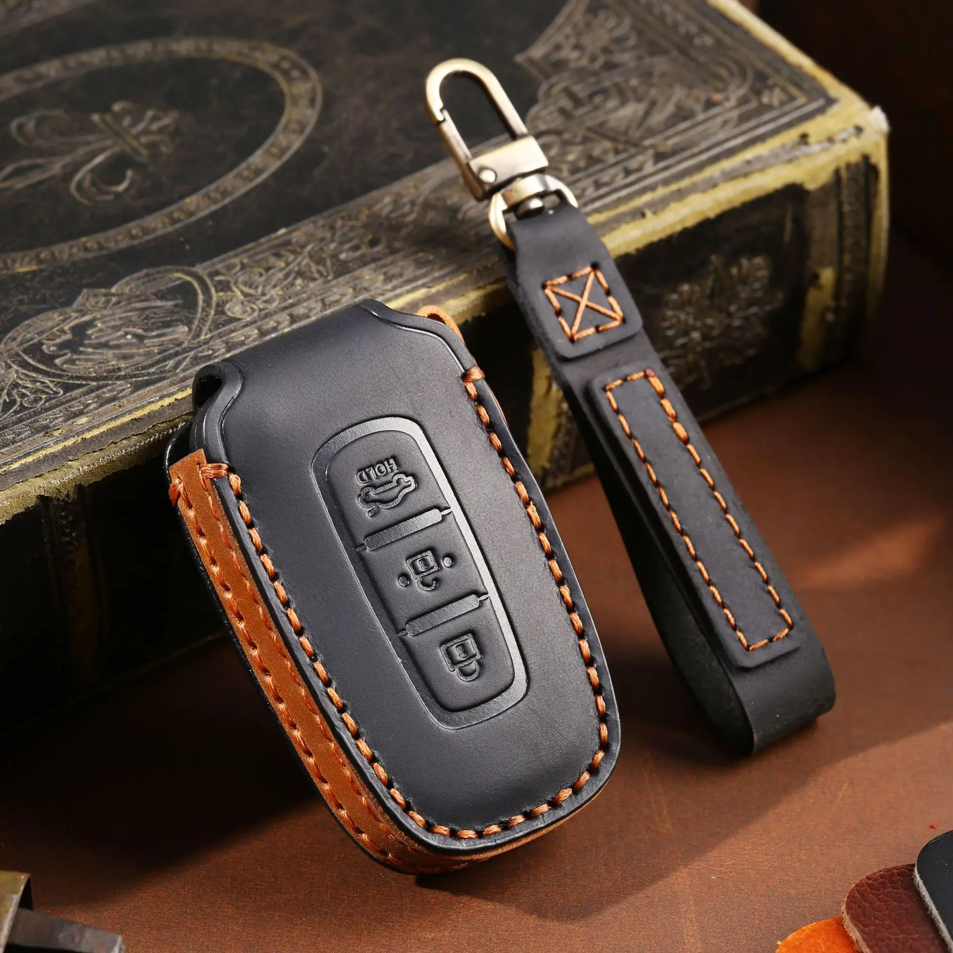 

Leather Car Key Fob Case Cover Keyring Holder for Hyundai Tucson Santa Fe Rena Sonata Elantra Creta Ix35 Ix45 I10 I30 I40 Shell