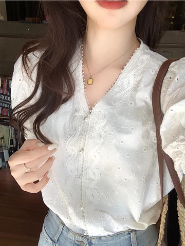 Новинка 2023, блузки в французском стиле из хлопка и белого кружева, милые офисные женские однобортные рубашки на пуговицах для девушек, шикарная Корейская одежда