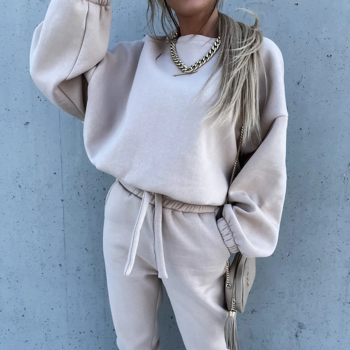 

2022 Women Y2k New Fashion Autumn and Winter Tracksuit Solid Color Sweater Casual Two-piece Set Tops and Pants Female