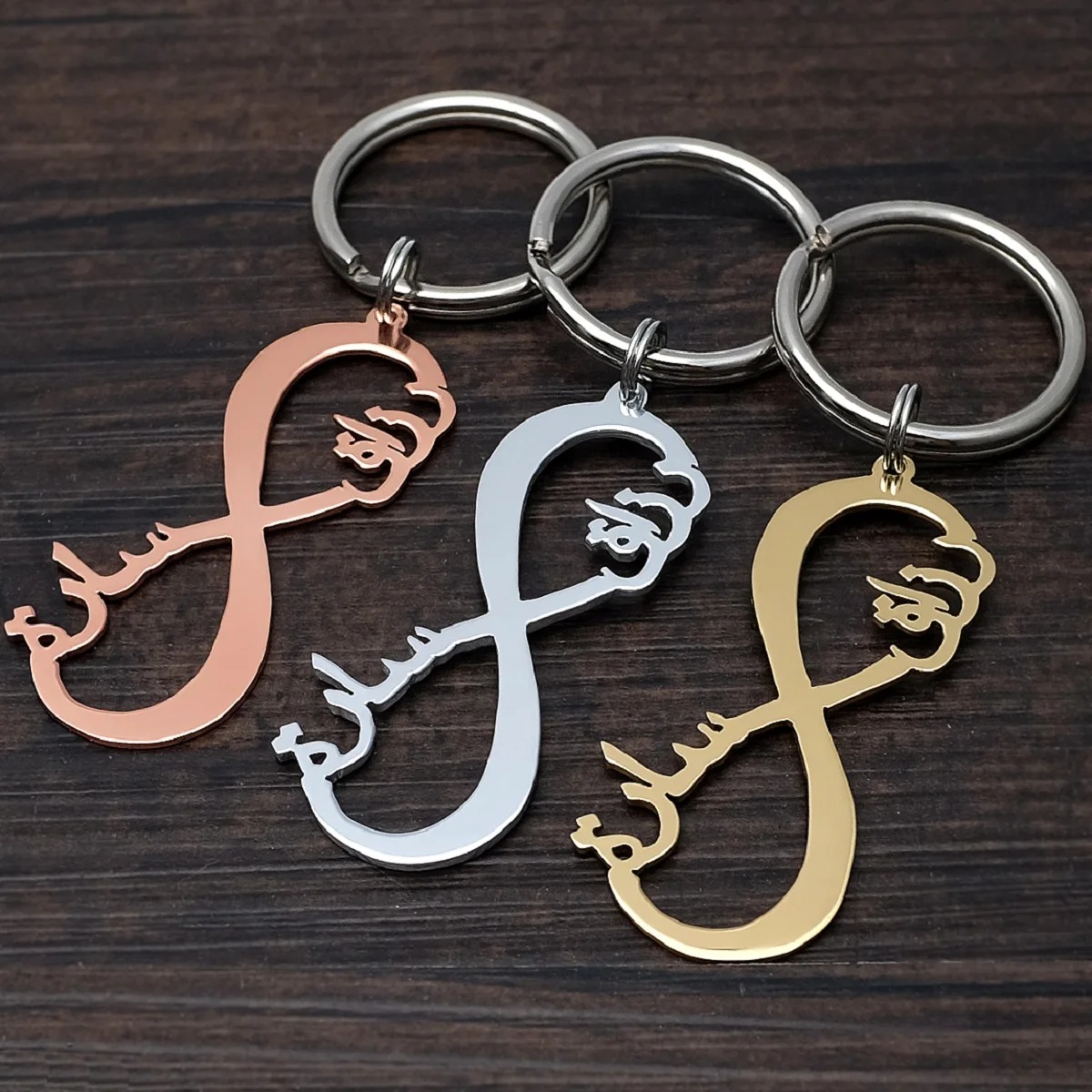 

Personalized Arabic Keychain Infinity Name Keychain Custom Infinity Pendant Arabic Name Key Ring Couples Gift Gift for Him Her